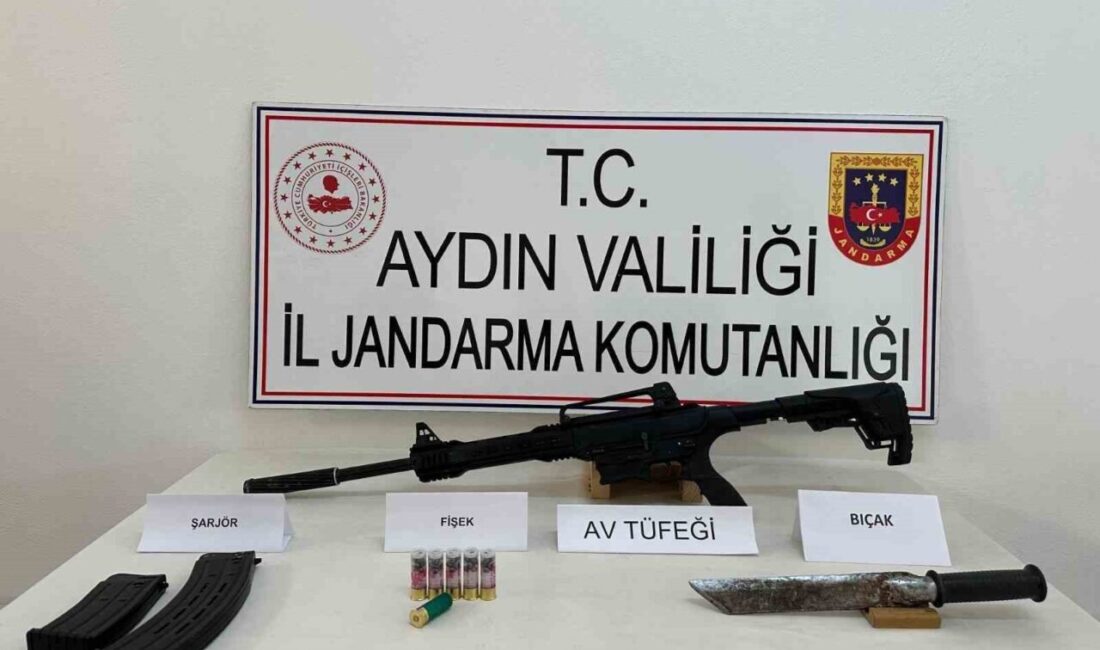 Sultanhisar'da yapılan aramada E.D.'ye ait evde seri numarasız av tüfeği,