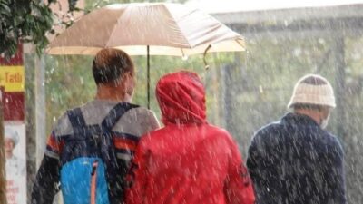 Aydın'da hava sıcaklıkları hafta sonu 3-4 derece artacak. Meteoroloji'ye göre,