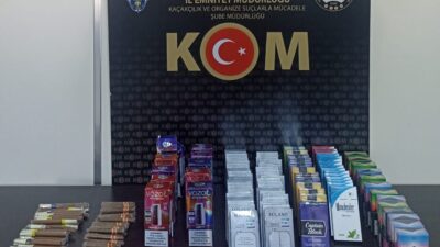 Aydın'ın Efeler ilçesinde KOM ekipleri, yapılan operasyonlarda 1040 paket kaçak
