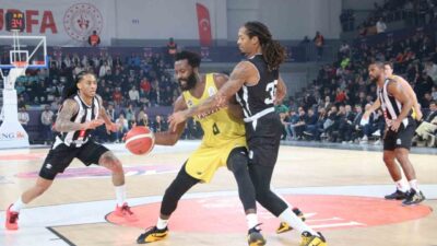 Beşiktaş Basketbol Takımı, ING Erkekler Türkiye Kupası Yarı Finalinde Mersin