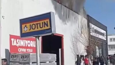 Batman Cudi Mahallesi'nde bir alüminyum profil iş yerinde kaynak çalışması