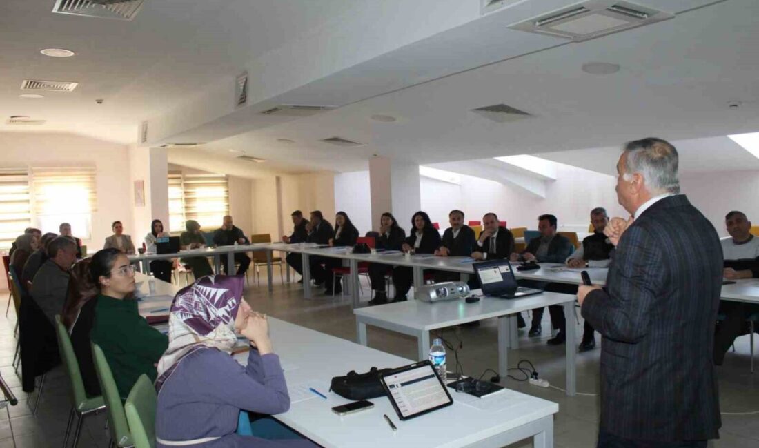 Bayburt Aile ve Sosyal Hizmetler İl Müdürlüğünde, ailenin güçlendirilmesi için
