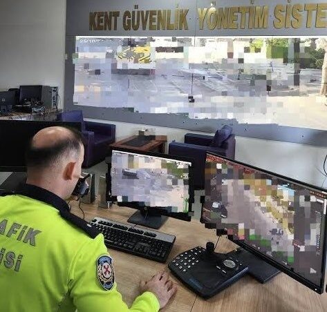 Bilecik'te KYGS tarafından yapılan trafik denetiminde 532 araç kontrol edildi.