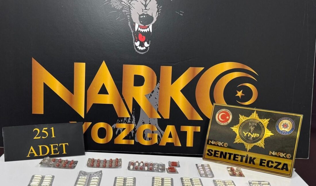Yozgat Boğazlıyan’da sokak satıcılarına yönelik gerçekleştirilen narkotik operasyonunda 251 adet