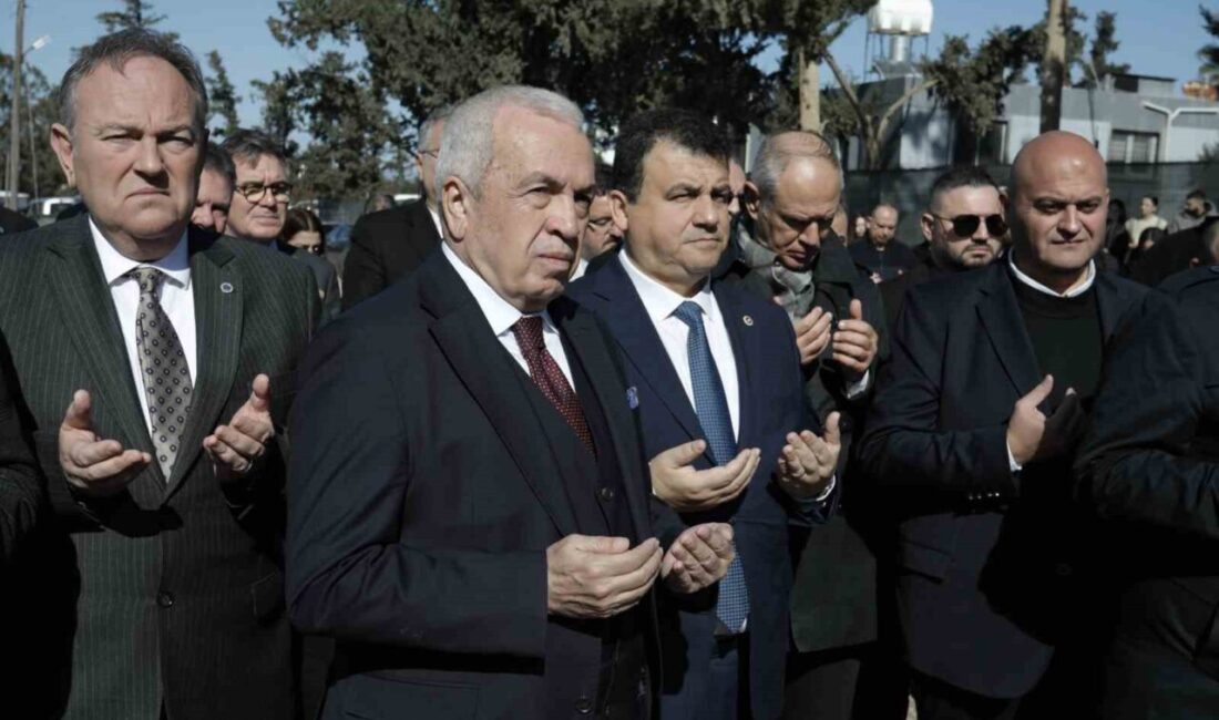 Rumelisiad üyeleri, Kuzey Kıbrıs Türk Cumhuriyeti'nde düzenlenen Ekonomi ve Yatırım