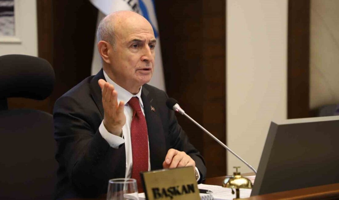 Büyükçekmece Belediye Meclisi'nin Şubat ayı toplantısında Başkan Dr. Hasan Akgün,