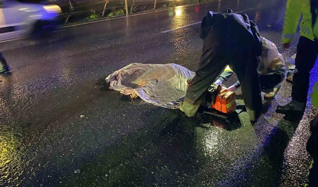 Çekmeköy'de meydana gelen kazada beton mikseri ile cip çarpıştı, 2