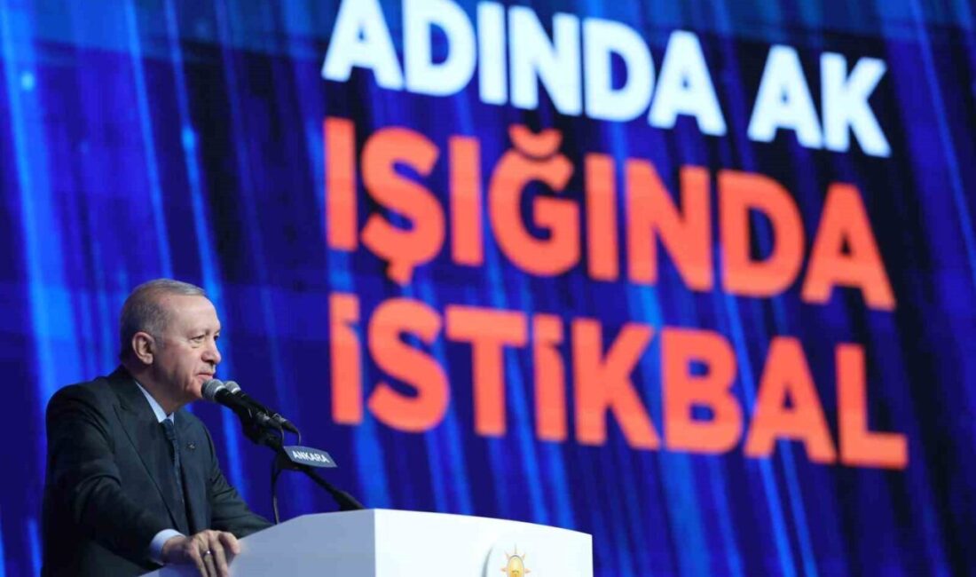 Erdoğan, AK Parti 8’inci Olağan Büyük Kongresi’nde muhalefeti eleştirerek söz