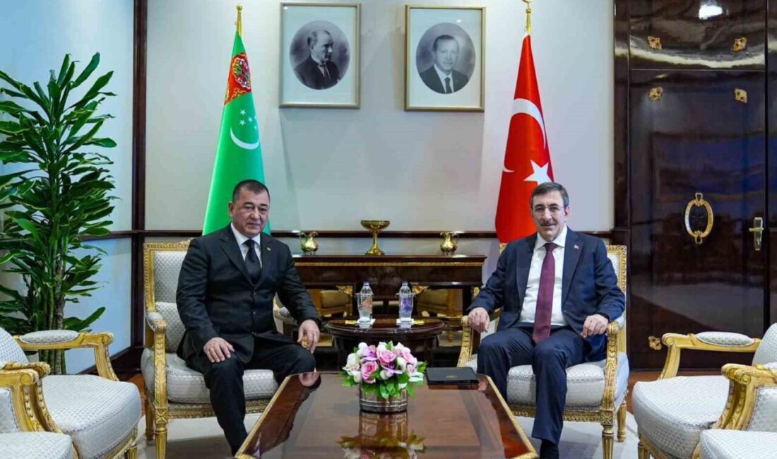 Türkiye Cumhurbaşkanı Yardımcısı Cevdet Yılmaz, Türkmen gazının 2025'te Türkiye'ye ulaşacağını