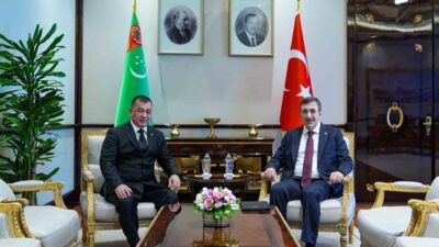 Türkiye Cumhurbaşkanı Yardımcısı Cevdet Yılmaz, Türkmen gazının 2025'te Türkiye'ye ulaşacağını