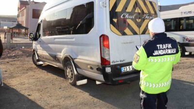 Elazığ İl Jandarma Komutanlığı, okul önlerinde 72 ekip ve 289