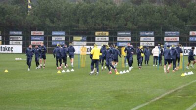 Fenerbahçe, UEFA Avrupa Ligi Play-off Turu'nda Anderlecht ile oynayacağı maç