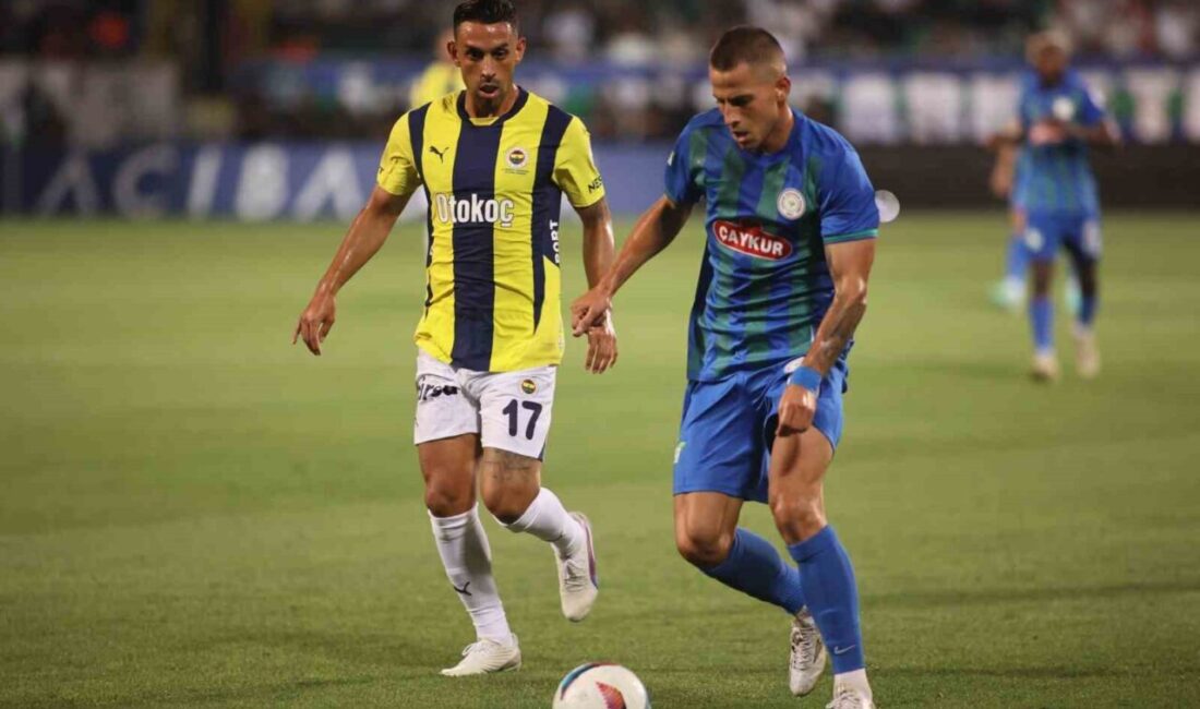 Fenerbahçe ile Çaykur Rizespor Süper Lig'de karşı karşıya geliyor. Fenerbahçe,