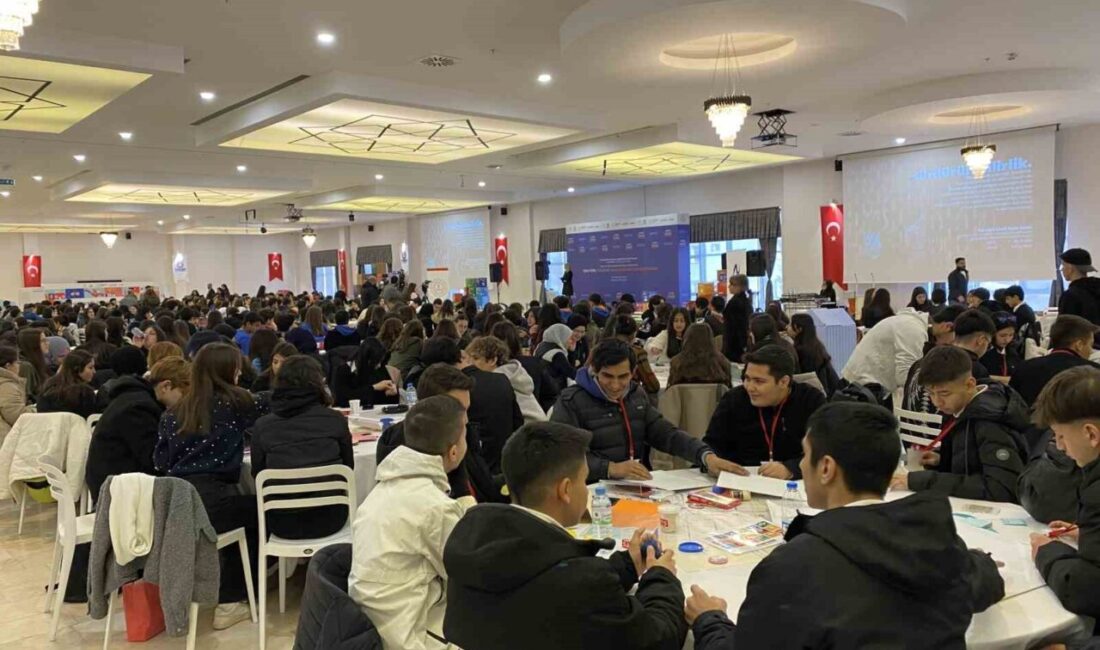 REV'in düzenlediği "Geleceğini İnovasyonla Şekillendir: Bir Zamanlar Atık" atölyesi, 1000