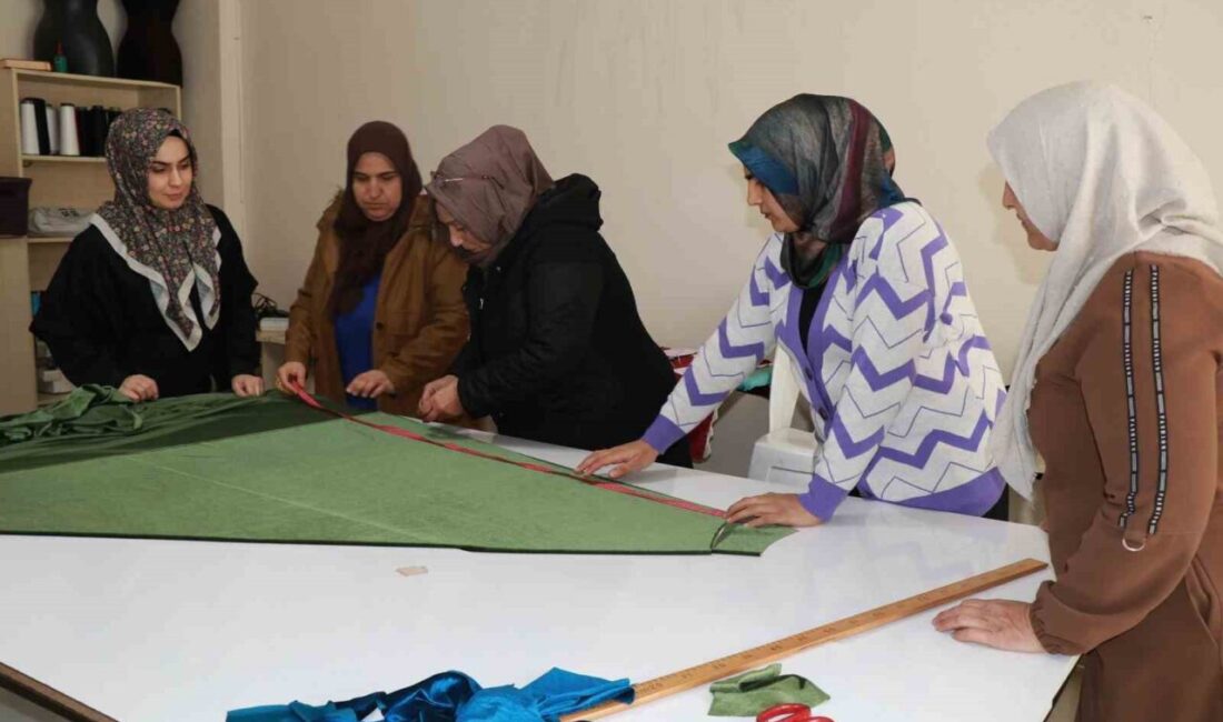 Şanlıurfa'nın Haliliye Belediyesi, milletevleri aracılığıyla kadınlara el sanatları ve meslek