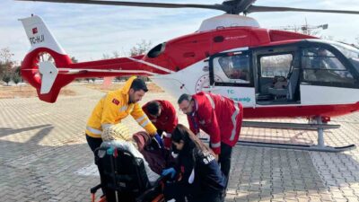 Van'ın Bahçesaray ilçesinde tedavi gören 28 yaşındaki hamile kadın, hastaneden