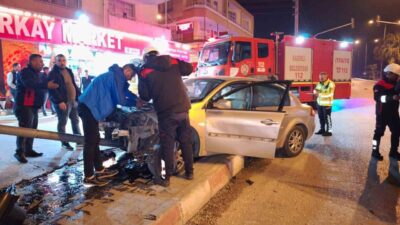 Osmaniye'nin Kadirli ilçesinde iki otomobilin çarpışması sonucu P.C. ve M.K.