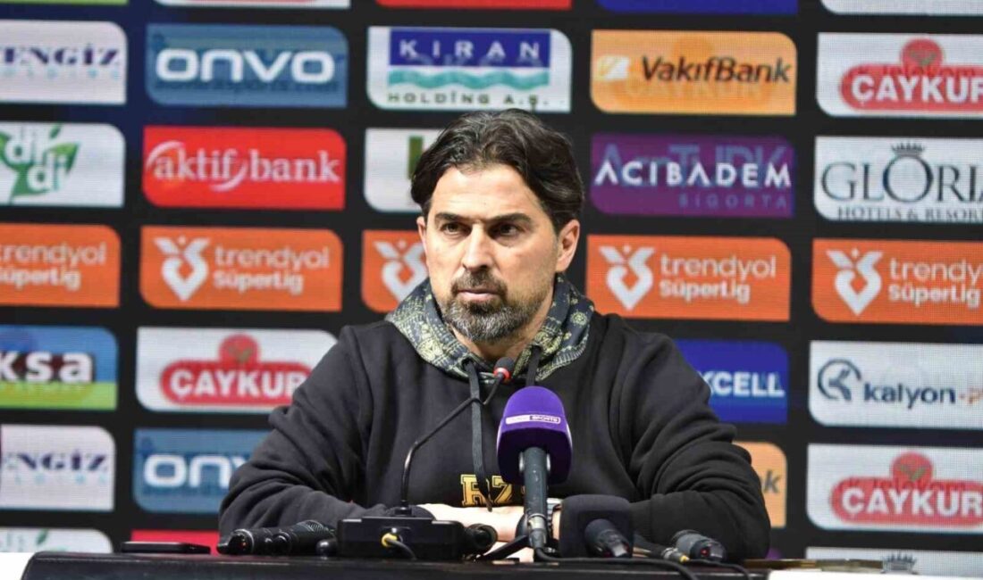 Çaykur Rizespor Teknik Direktörü Ilhan Palut, Galatasaray maçının genelinde üstün