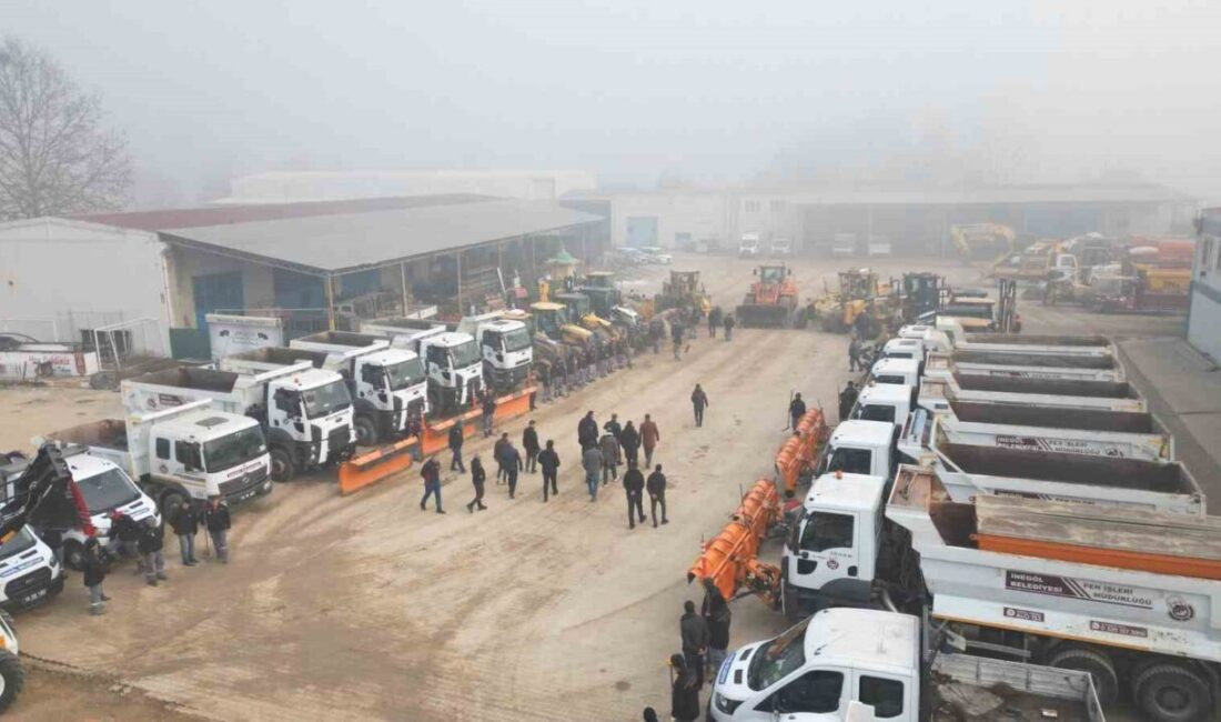 Bursa'nın İnegöl ilçesinde, önümüzdeki kar yağışı için İnegöl Belediyesi hazırlıklarını