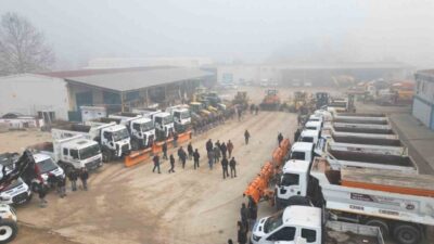 Bursa'nın İnegöl ilçesinde, önümüzdeki kar yağışı için İnegöl Belediyesi hazırlıklarını