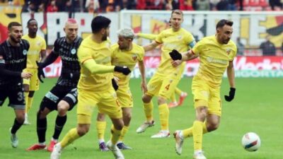 Kayserispor-Konyaspor maçında kötü tezahürat yapan taraftar bilet bloke cezası aldı.