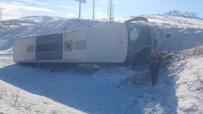 Yozgat'ın Saraykent ilçesindeki Ozan beldesinde meydana gelen otobüs kazasının görüntüleri