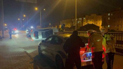 Eskişehir'de alkollü sürücü B.D., bariyerlere çarparak kaza yaptı ama yara