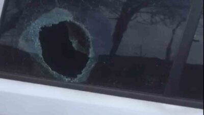 Kırıkkale'de araç camlarını taşla kıran şüpheli D.Y., polis ekipleri tarafından