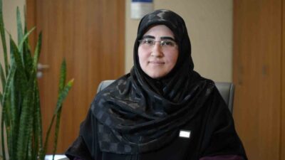 Gülcan Taşdemir, 28 Şubat postmodern darbesinde başörtüsü sebebiyle üniversiteden uzaklaştırıldı.
