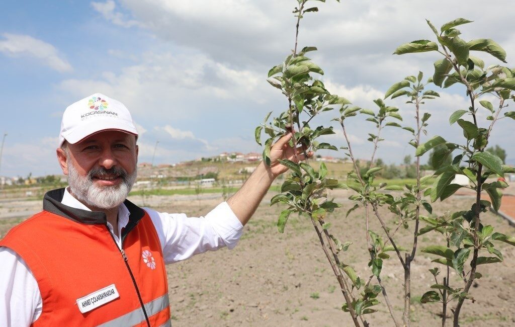 Kocasinan Belediye Başkanı Ahmet Çolakbayrakdar, kadınların sosyal hayatını zenginleştirmek için