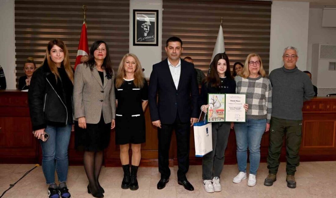 Kuşadası Belediye Meclisi Şubat toplantısı, Başkan Ömer Günel'in başkanlığında önemli