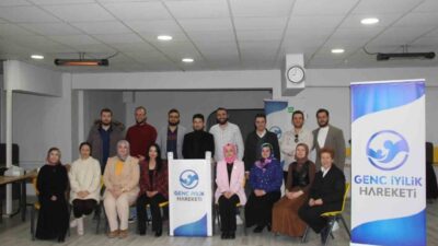 Kütahya'da genç aktivistler, yardım faaliyetlerini organize hale getirmek için Genç