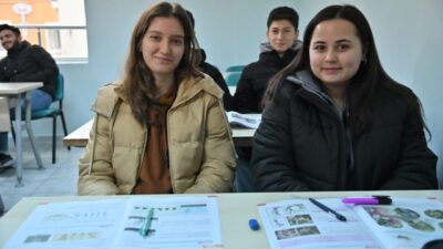 Manisa Büyükşehir Belediyesi, Akhisar'da MABEM'in yeni binasını açarak öğrencilere daha