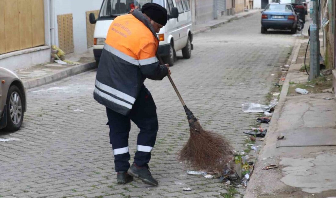 Cumhuriyet Mahalle Muhtarı Gamze