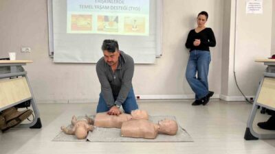 Odunpazarı Belediyesi, personeline yönelik kapsamlı bir "İlk Yardım Eğitimi" gerçekleştirdi.