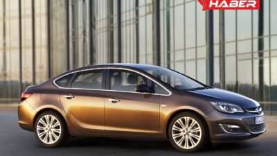 Opel Astra, kompakt sınıfta popüler modellerden biri olup, özellikle 1.6