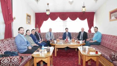 Palandöken Ekonomik Forumu (PEF) hazırlıkları Tebrizkapı Çarşısı'nda yapıldı. Toplantıya Muharrem