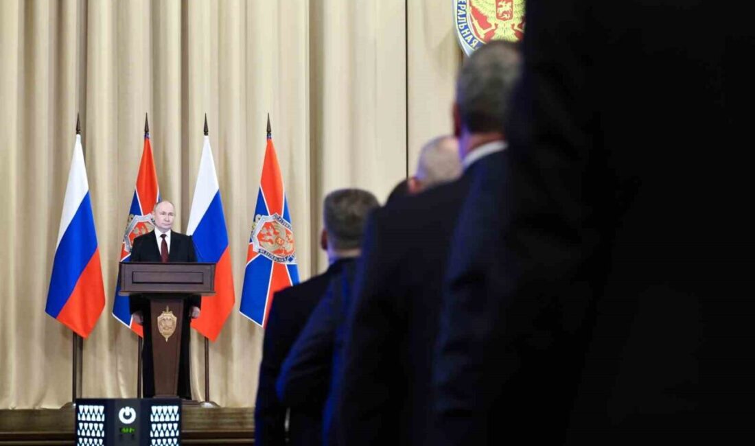 Putin, ABD ile ilişkilerde umutlu olduklarını belirtti. Sorunların çözümü için