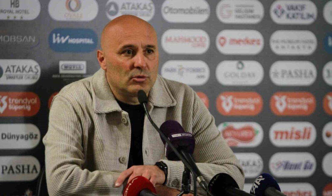 Corendon Alanyaspor Teknik Direktörü Sami Uğurlu, Atakaş Hatayspor maçını kazanmaları