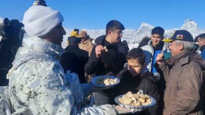 Kars'ta devam eden Kış Tatbikatı-2025'te, 1992'de şehit olan Samsunlu Astsubay