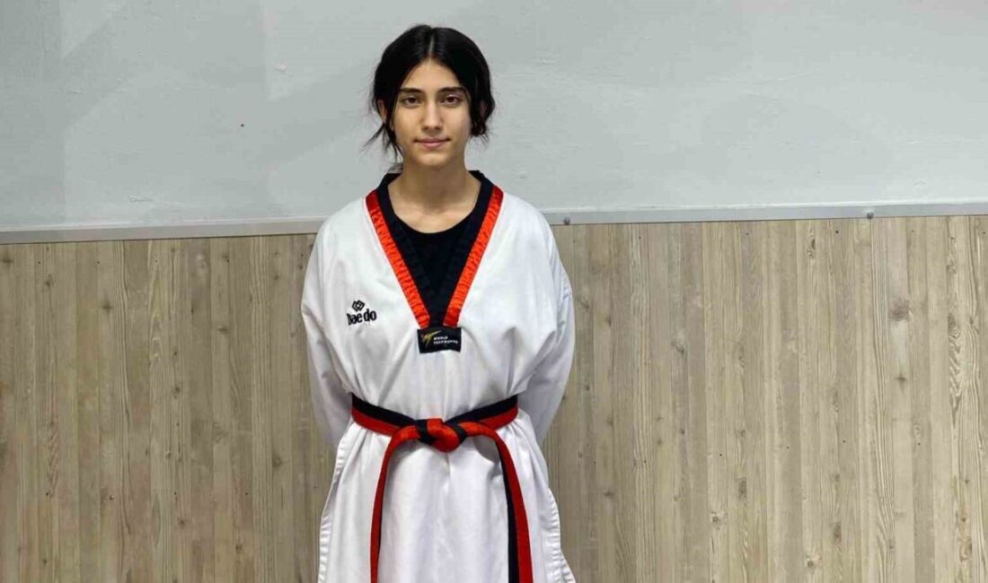 Şehzadeler Belediyesi Spor Kulübü'nün sporcusu Şevval Derince, 12. Turkish Open'da