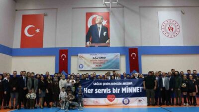 Sağlık-Sen Antalya Şubesi'nin düzenlediği Selçuk Saykal Voleybol Turnuvası, açılış kokteyli