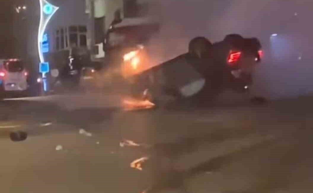 Ankara Mamak'ta kontrolünü kaybeden bir sürücünün kullandığı Mercedes marka otomobil