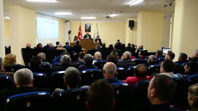 Karacabey Belediye Meclisi'nde İYİ Parti’nin destek vermesine rağmen, AK Parti,