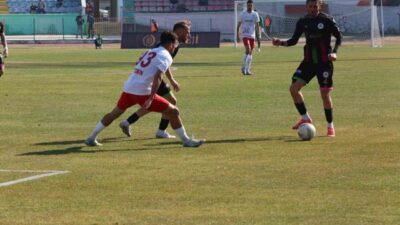 TFF 2. Lig 20. hafta maçında Isparta 32 Spor, Altınordu