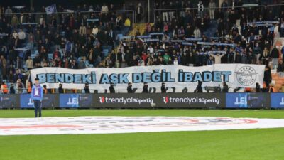 Adana Demirspor, Antalyaspor'u evinde konuk ediyor. Karşılaşmanın ilk 15 dakikası