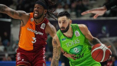 Tofaş, Türkiye Sigorta Basketbol Süper Ligi 17. haftasında Galatasaray'ı 88-83