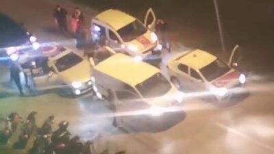 Bursa'nın Nilüfer ilçesinde gerçekleşen asker eğlencesinin ardından, kimliği belirsiz gençler