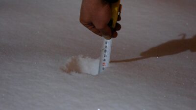 Yozgat’ın en çok kar yağışı alan ilçesi Akdağmadeni’nde kar kalınlığı