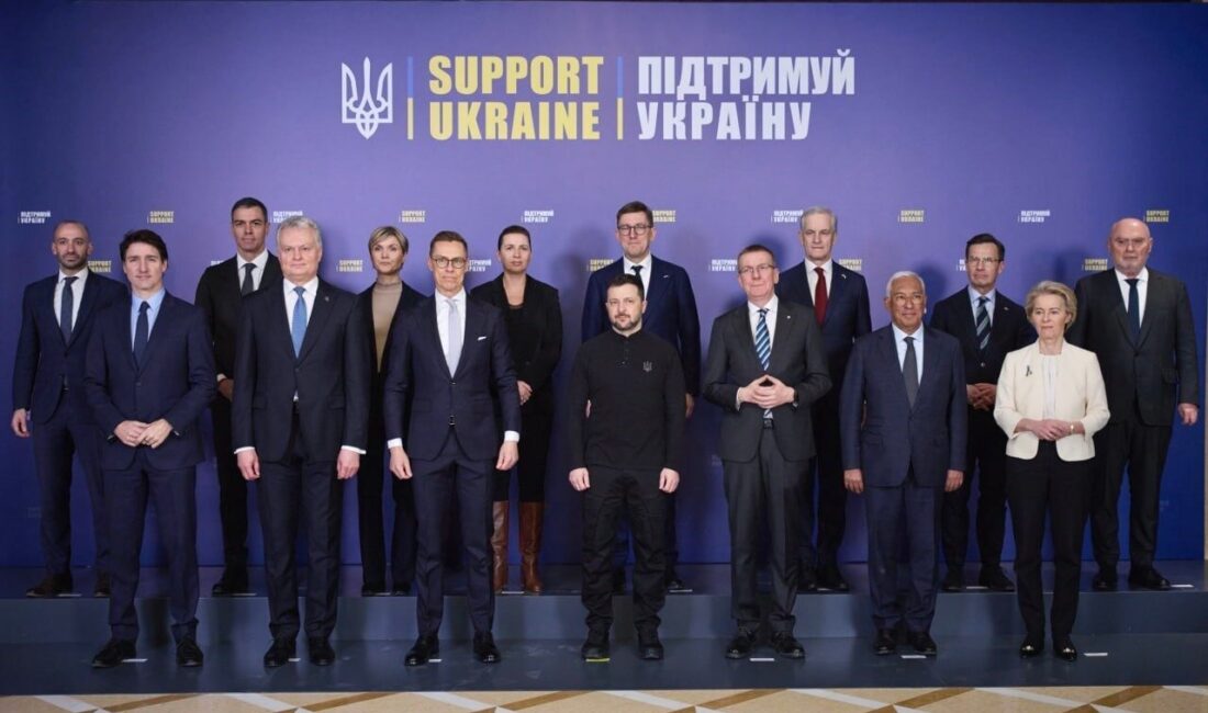 Ukrayna Devlet Başkanı Vladimir Zelenskiy, "Ukrayna’ya Destek" zirvesinde, savaşın bu